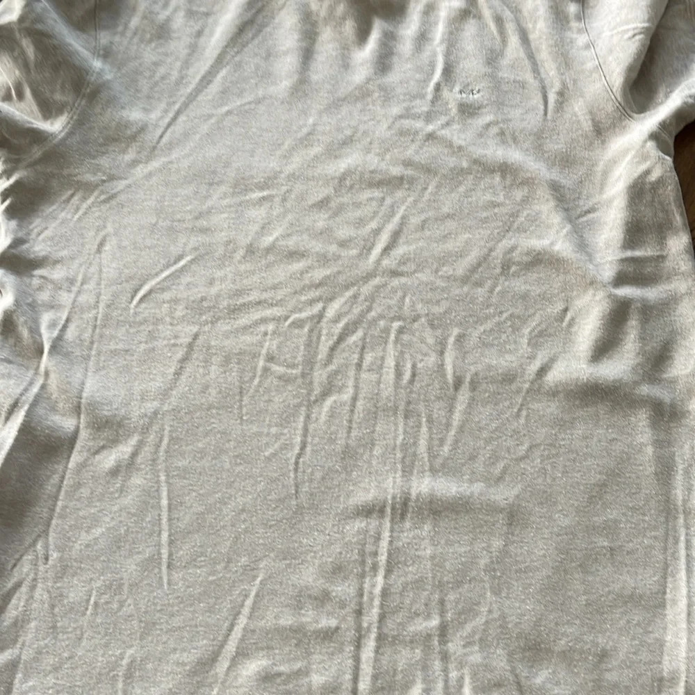 2 Michael Kors crew neck tees short sleeve tshirt MK logo blue beige Sz Small - Picture 5 of 10